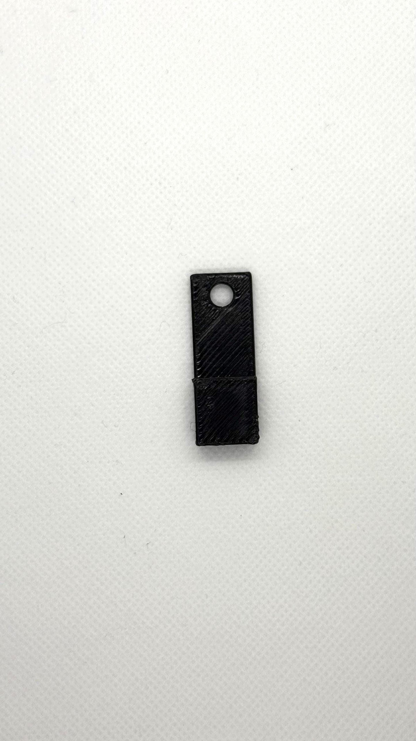 Triathlon Bottle Retention Loop – Replacement Clip