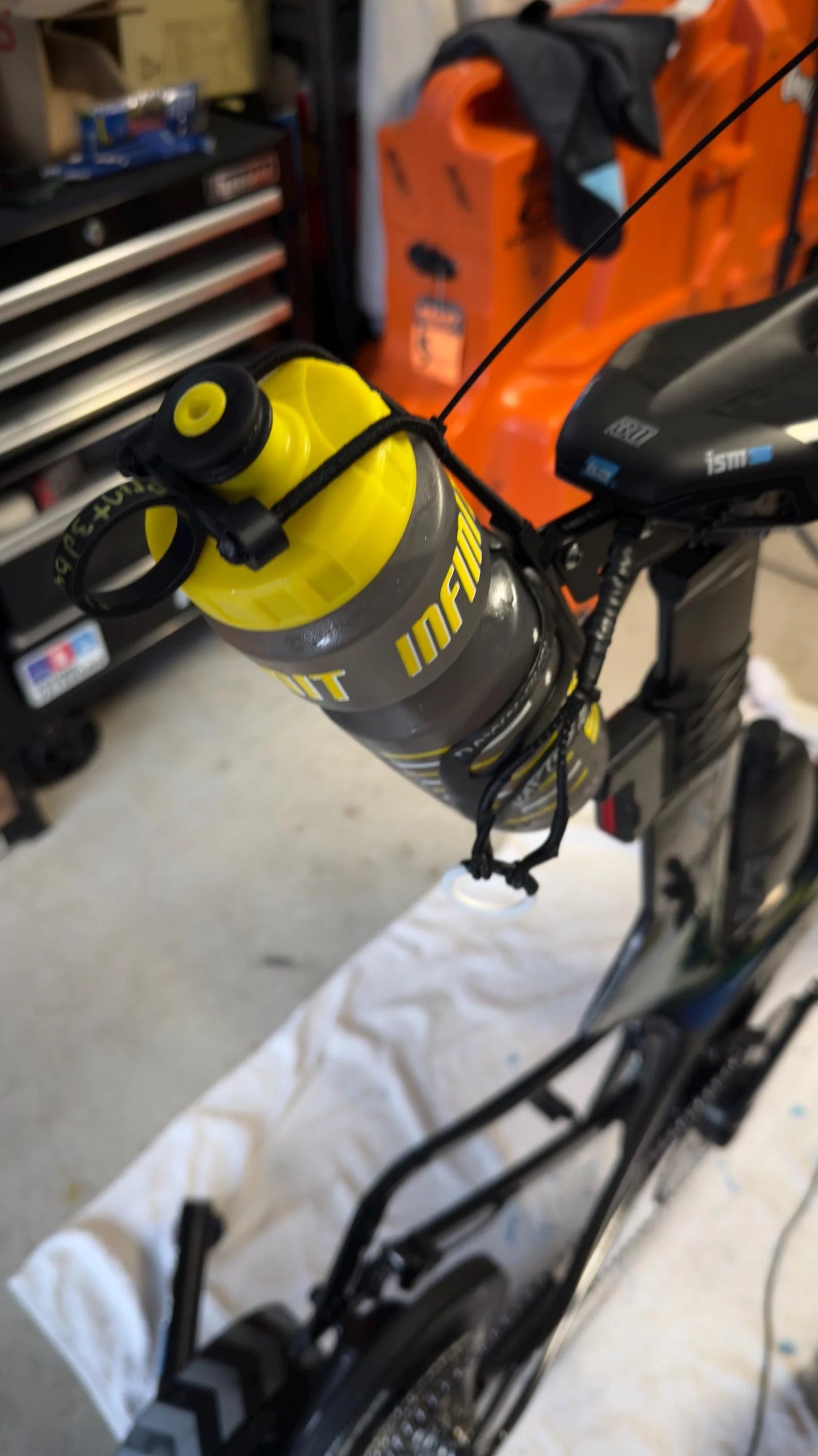 Bottle Retention Loop V2 – Secure Fit for Triathlon, TT & Road Bikes